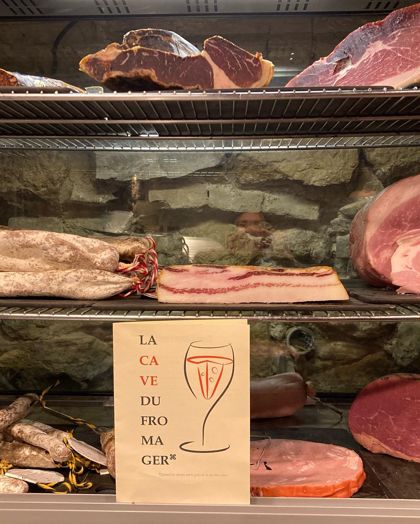 La cave d'affinage — La Cave du Fromager, Vieux-Nice