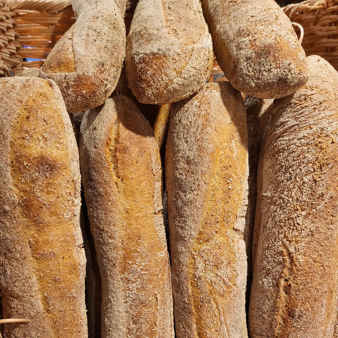 Le pain, tous les jours — La Cave du Fromager, Vieux-Nice